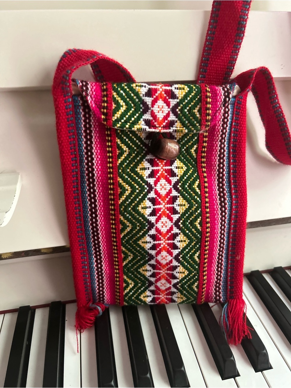Vintage Handwoven Woven Boho Crossbody Bag Red Pink Ethnic Festival Fringe Purse - Picture 3 of 10